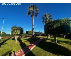 Chalet a la venta con piscina y pista de tenis en Elche, zona Perleta.