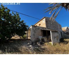 Casa de campo para reformar en la urbanización Torreazul, Elche.