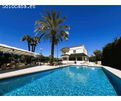 Chalet con piscina en Elche, zona Valverde.