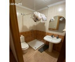 OPORTUNIDAD VIVIENDA CON PLAZA GARAJE Y PISCINA