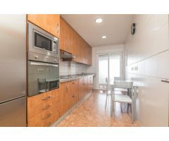 Piso de 3 habitaciones con terraza en venta en Albatera