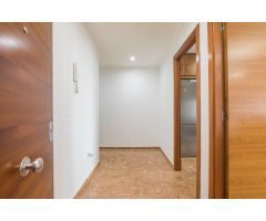 Piso de 3 habitaciones con terraza en venta en Albatera