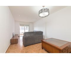 Piso de 3 habitaciones con terraza en venta en Albatera
