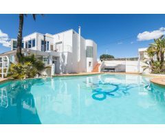 Espectacular chalet independiente con la mejores vistas de Elche