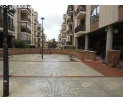 Local en venta en Calle Leon Felipe, 2, Guadalajara