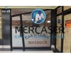 Se vende local situado en el centro comercial del Val, el local se encentra situado dentro del centr