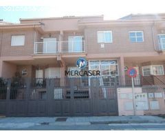 Chalet adosado en venta, C/ Tornerías, Villalbilla, Madrid