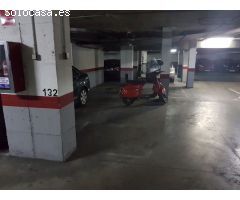 Plazas de garaje y trasteros en Jardines de Florencia, Camino de la Esgaravita y el Val
