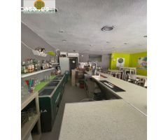 LOCAL COMERCIAL EN PERFECTO ESTADO PARA SU EXPLOTACION COMO BAR!!!