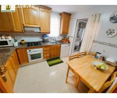 Bungalow con jardin privado, parking y piscina en Alfaz del pi. Ocasion!