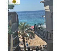 GRAN PISO EN 1ª LÍNEA DE PLAYA DE LEVANTE
