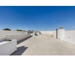 Bungalows de Obra Nueva con Piscina Privada en Santiago de la Ribera