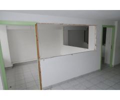 Local Comercial en Alquiler en A Coruña, La Coruña