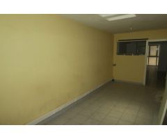 Local Comercial en Alquiler en A Coruña, La Coruña