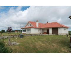 Chalet en Venta en Irixoa, La Coruña