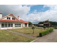 Chalet en Venta en Irixoa, La Coruña
