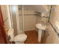 Chalet en Venta en Bergondo, La Coruña