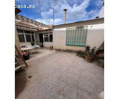 CASA TRADICIONAL EN EL CENTRO DE GUARDAMAR DEL SEGURA