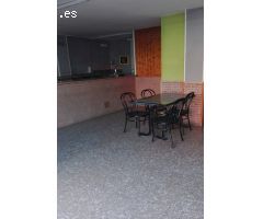 SE ALQUILA CAFETERIA LISTA PARA TRABAJAR