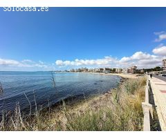 Vivienda con vistas al mar en Playa de Muchavista