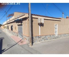 CASA EN EL REBOLLEDO