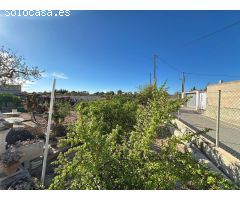 Chalet Espacioso en San Vicente del Raspeig - Oportunidad de Reformar a tu Gusto
