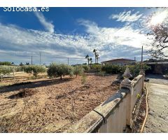 Chalet Espacioso en San Vicente del Raspeig - Oportunidad de Reformar a tu Gusto
