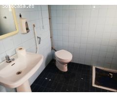Nave 473m2 con oficinas en Ctra. Ocaña.