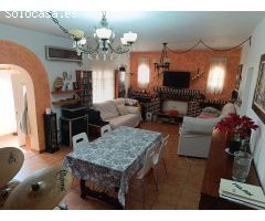 CHALET INDEPENDIENTE CON CASA INVITADOS