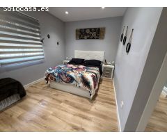 Chalet con Piscina en Fontcalent