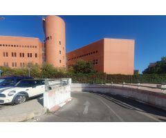 PLAZA DE GARAJE JUNTO A UNIVERSIDAD