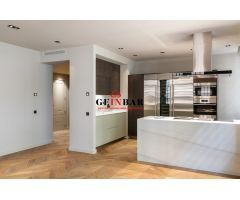 ESPECTACULAR PISO EN PLENA VIA LAIETANA DE 152M2 CON REFORMA DE DISEÑO