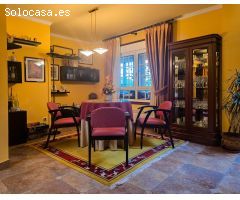 Chalet en Venta en Cambre, A Coruña