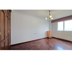 Piso en Alquiler en A Coruña, A Coruña
