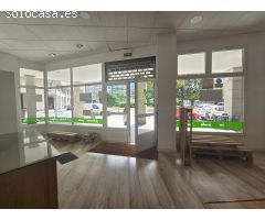BAJO  COMERCIAL .  MUY  VISIBLE  EN ZONA DE  MUCHO  PASO