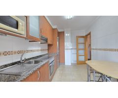 Piso en Venta en Culleredo, A Coruña