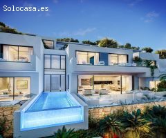 Villa de Lujo en Venta en Benalmádena Costa, Málaga