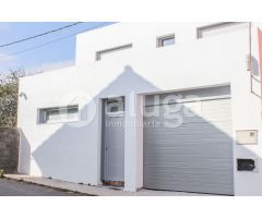 Chalet en Venta en Cangas de Morrazo, Pontevedra