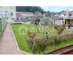 Casa de Pueblo en Venta en Cangas de Morrazo, Pontevedra