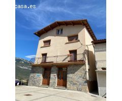 Edificio en Venta en Salvatierra de Esca, Zaragoza