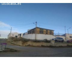 Chalet en Venta en Mediana de Aragon, Zaragoza