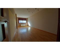 Piso en Venta en La Muela, Zaragoza