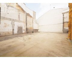 Se vende solar de 202 metros cuadrados y 11 metros de fachada en la zona centro de Tomelloso