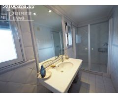 CASA EN ESQUINA CON 4 DORMITORIOS  POR SOLO 110.000 EUROS, POR ZONA CENTRO
