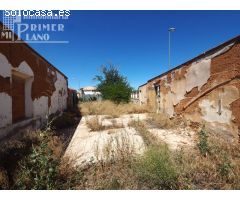 Se vende solar en esquina a 3 calles en una de las principales avenidas de Tomelloso con 284 m2