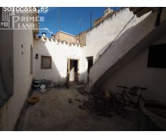 *¡¡SOLO 60.000 Euros!! TU CASA PARA REFORMAR con 206m2 de SUELO Y 660m de FACHADA*