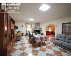 En venta Chalet de 13.934 m2 con 246 m2 construidos, junto a Ctra Villarobledo, por solo 130.000 €.