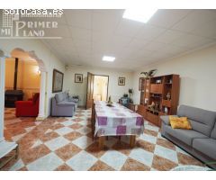 En venta Chalet de 13.934 m2 con 246 m2 construidos, junto a Ctra Villarobledo, por solo 130.000 €.