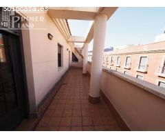 Se vende atico de 2 habitaciones y trastero en pleno centro de Tomelloso