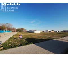 *¡OPORTUNIDAD! Solar EN ESQUINA, con 659 m2, en el Poligono 20 junto Antonio huertas y al parque*